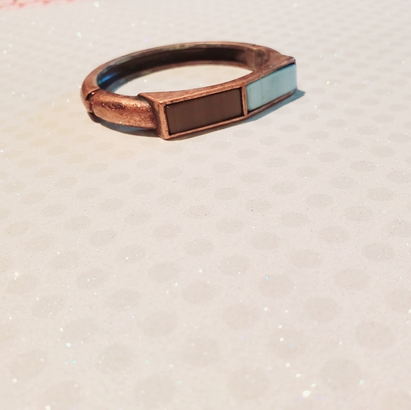 Vintage side Cuff snap Bracelet - Picture 2 of 7